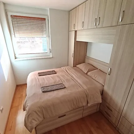 Apartment Stan Jovana Pale